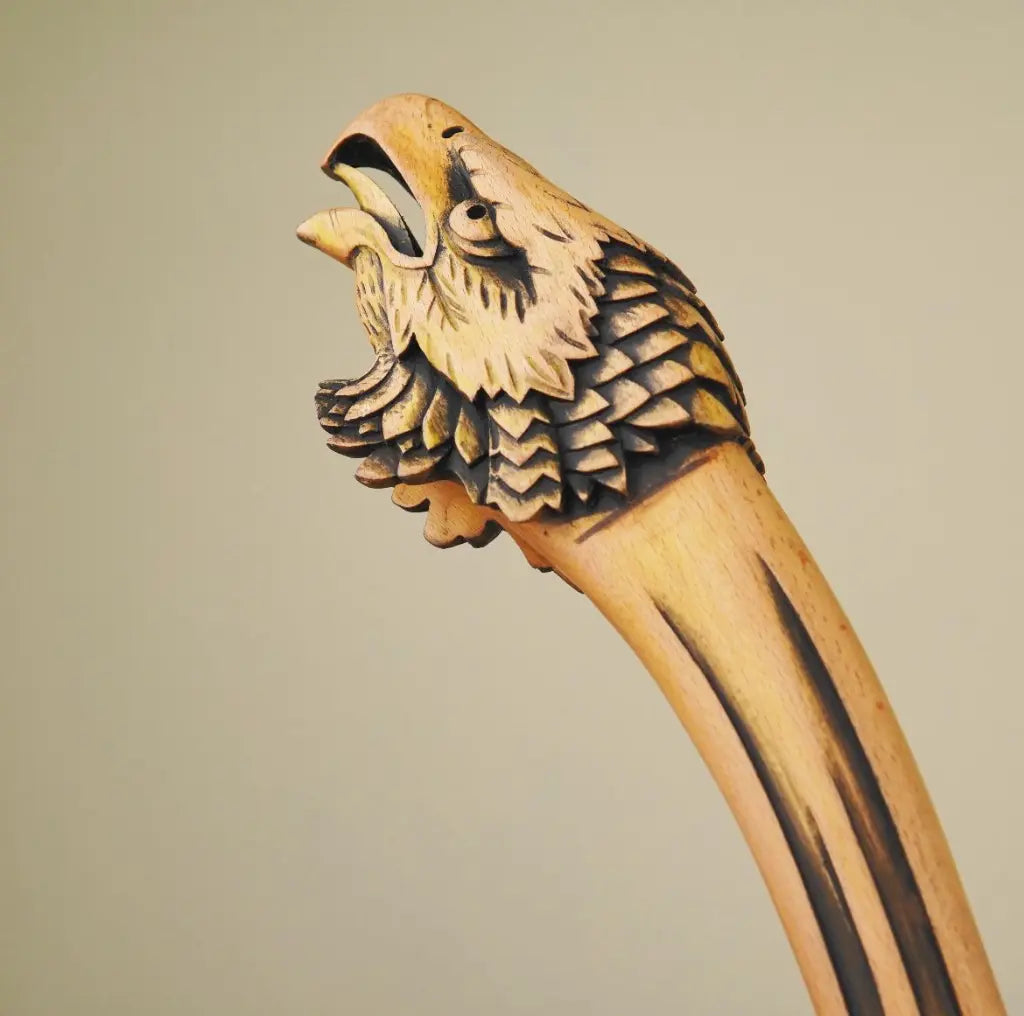 Axe Eagle Grizzly With Leather Cover