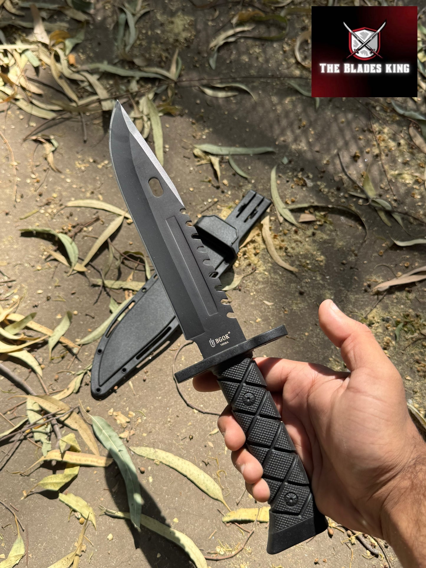 Black Colombian Dagger