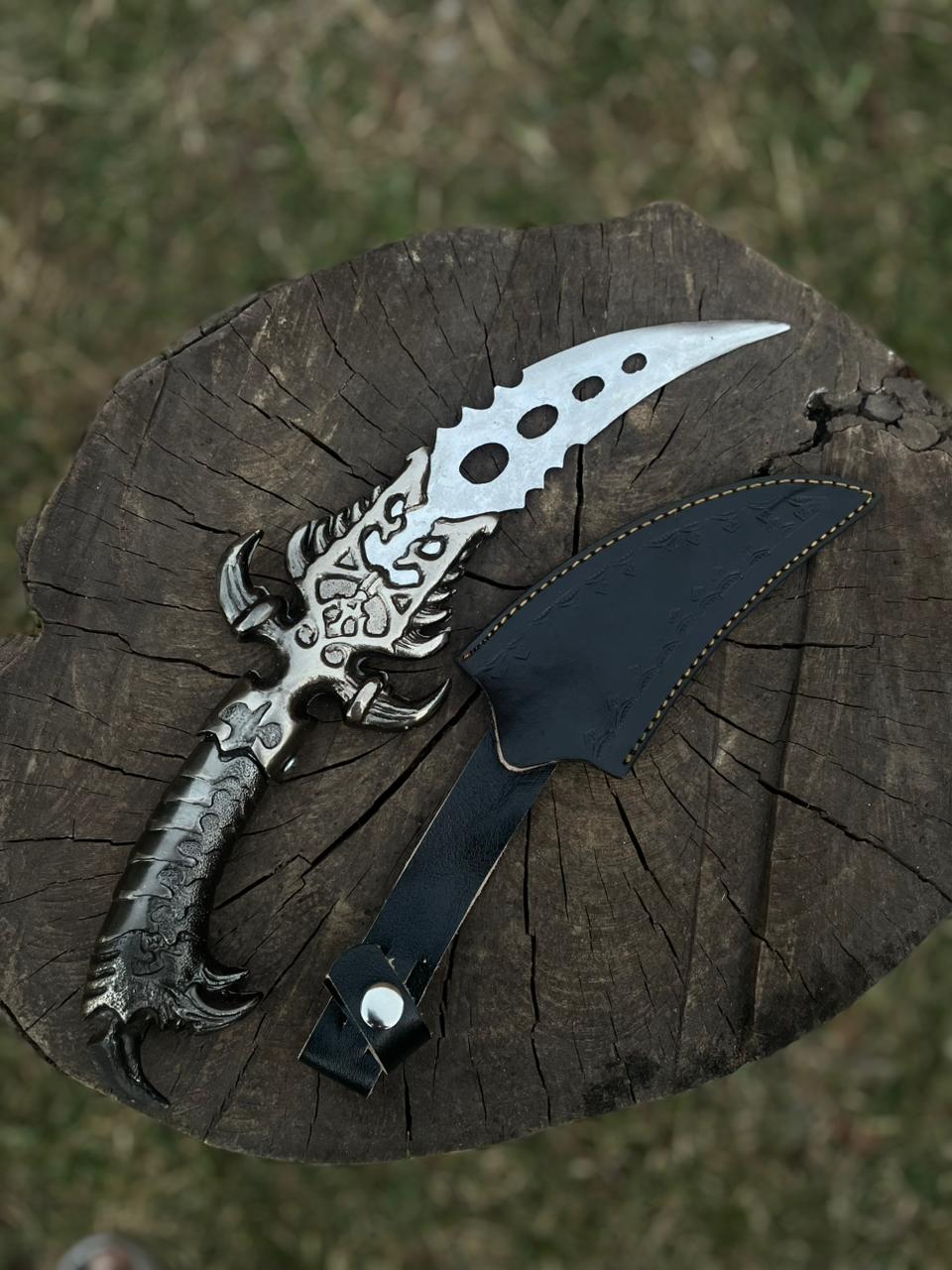 Scorpion 🦂 Dagger With Leather Cover