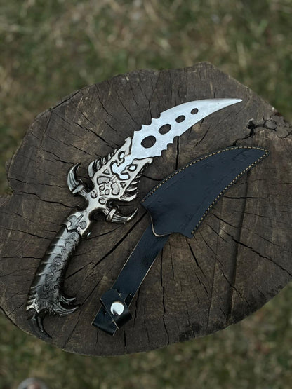 Scorpion 🦂 Dagger With Leather Cover