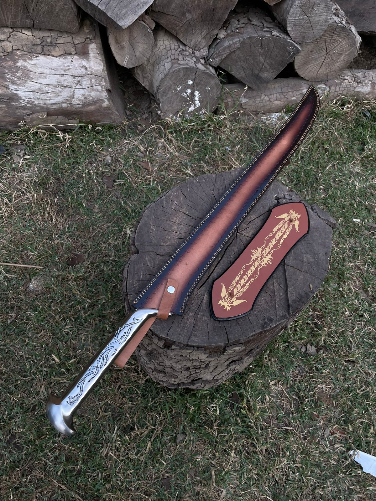 Thundril Sword With Wallstand