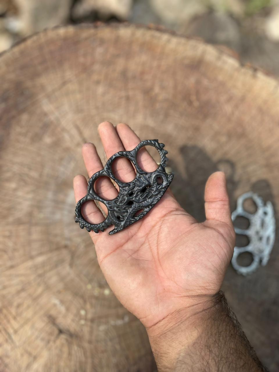 Dragon Knuckle