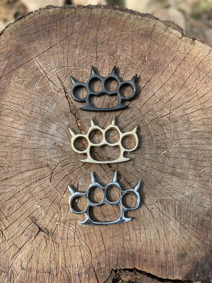 Spiked Knuckle